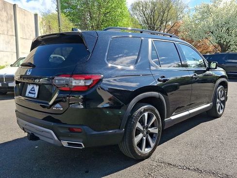 Certified 2024 Honda Pilot Elite image 6