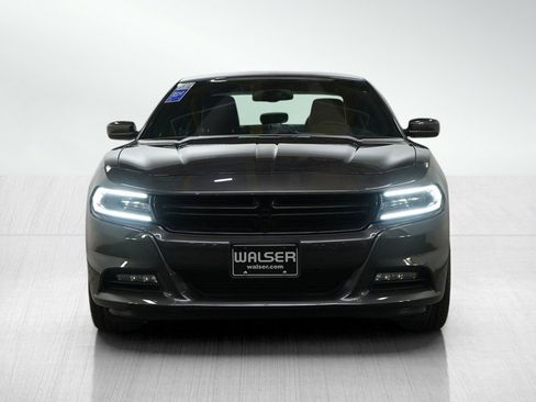 Used 2016 Dodge Charger SXT w/ AWD Plus Group image 8