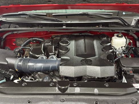 Used 2024 Toyota 4Runner TRD Off-Road Premium image 25