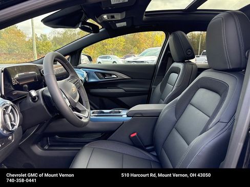 New 2026 Chevrolet Equinox EV LT image 9