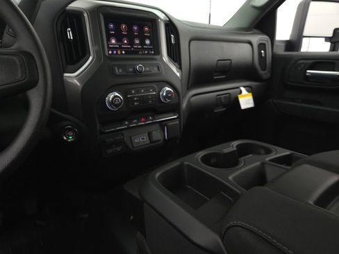 New 2026 GMC Sierra 3500 Pro image 24