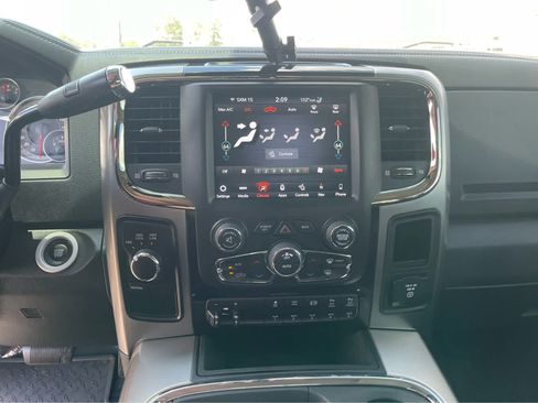 Used 2018 RAM 3500 Laramie w/ Sport Appearance Group AWD/4WD image 16