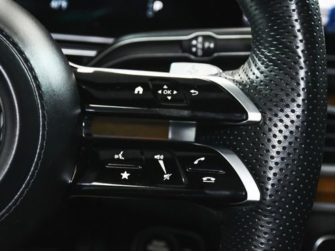 Used 2025 Mercedes-Benz GLS 450 GLS 450 image 47