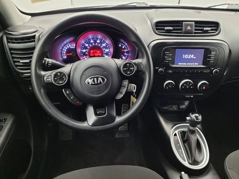 Used 2018 Kia Soul image 22