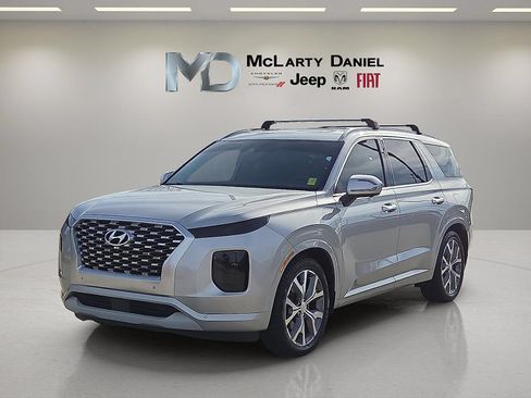 Used 2022 Hyundai Palisade Limited AWD/4WD image 2