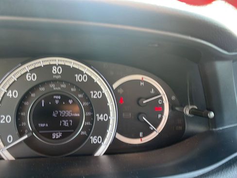 Used 2015 Honda Accord LX image 10