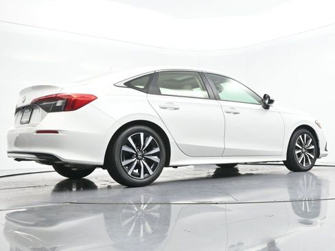 Used 2022 Honda Civic EX image 51