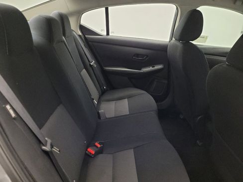 Used 2024 Nissan Sentra SV FWD image 19