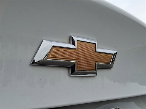 Used 2024 Chevrolet Malibu LT image 30