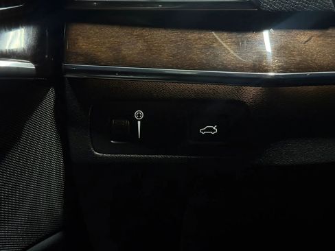 Used 2016 Volvo XC90 T6 Momentum w/ Momentum Plus Package image 33