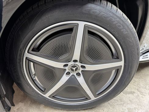 Certified 2023 Mercedes-Benz EQS 450+ 4MATIC SUV image 29