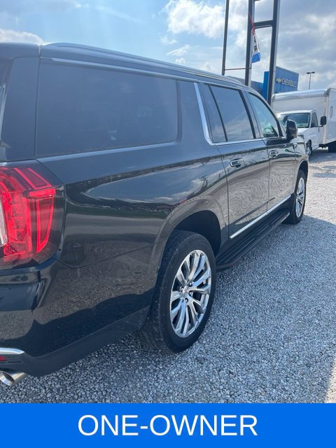 Used 2024 GMC Yukon XL Denali w/ Advanced Technology Package AWD/4WD image 4