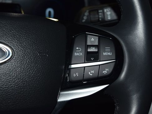 Used 2025 Ford Explorer Platinum w/ LUX Leather Package image 10