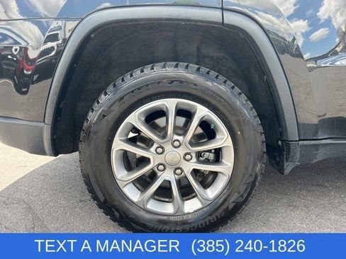 Used 2016 Jeep Grand Cherokee Limited image 6