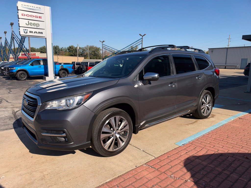 Used 2019 Subaru Ascent Touring w/ Popular Package #2A AWD/4WD image 3