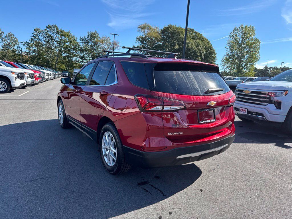 Used 2023 Chevrolet Equinox LT AWD/4WD image 9