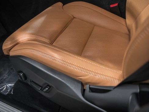 Used 2022 Volvo XC60 B5 Inscription w/ Climate Package image 34