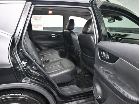 Used 2017 Nissan Rogue SL w/ SL Premium Package image 13