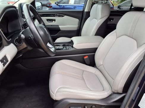 Used 2025 Honda Pilot EX-L image 23