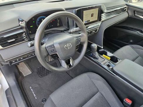 Used 2025 Toyota Camry LE FWD image 12