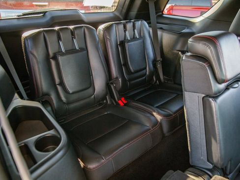 Used 2019 Ford Explorer Sport w/ Equipment Group 401A image 13