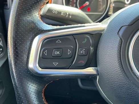 Used 2021 Jeep Gladiator Mojave AWD/4WD image 12