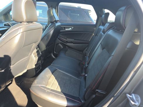 Used 2023 Ford Edge ST-Line AWD/4WD image 19