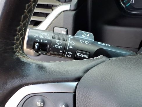 Used 2017 Chevrolet Suburban LT AWD/4WD image 21