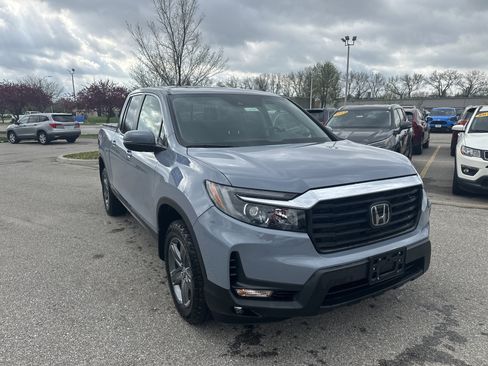 Used 2023 Honda Ridgeline RTL image 2