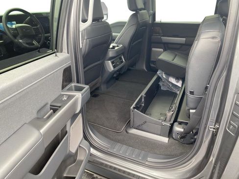 New 2026 Ford F350 Lariat w/ Lariat Premium Package image 7