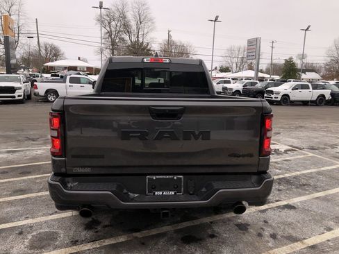 New 2026 RAM 1500 4x4 Crew Cab image 18