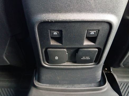 Used 2022 Ford Bronco Black Diamond AWD/4WD image 32