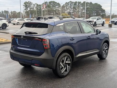 New 2026 Nissan Kicks SV w/ Cold Weather Package FWD image 3