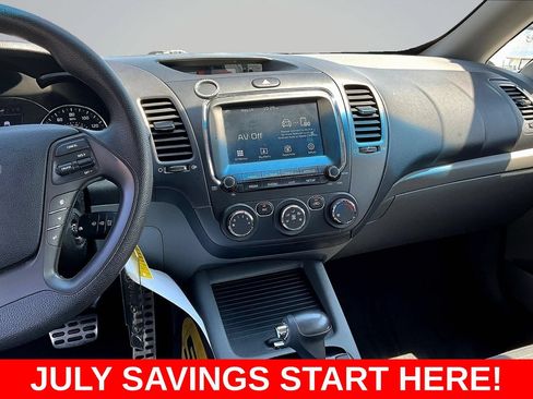 Used 2018 Kia Forte LX w/ LX Popular Package FWD image 11
