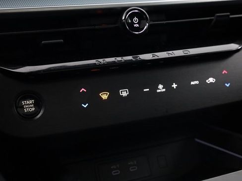 Certified 2025 Nissan Murano SL image 22