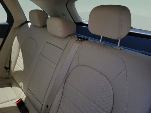 Certified 2022 Mercedes-Benz GLC 300 GLC 300 image 12