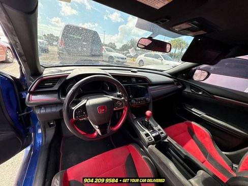 Used 2019 Honda Civic Type R image 2