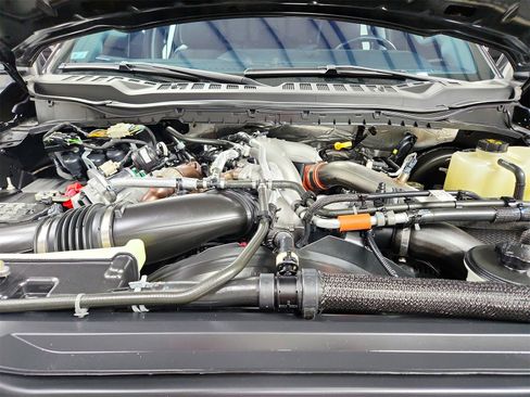 Used 2023 Ford F250 Lariat image 17