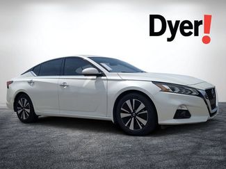 Used 2022 Nissan Altima 2.5 SL FWD video 1