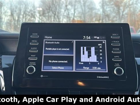 Used 2024 Toyota Camry LE image 4