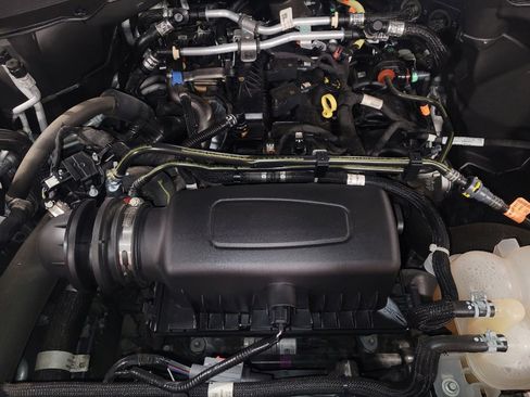 Used 2023 Ford Explorer 4WD image 30