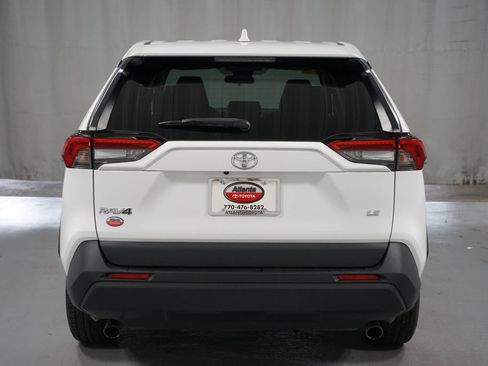 Used 2024 Toyota RAV4 LE FWD image 7