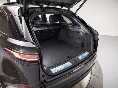 New 2026 Land Rover Range Rover Velar S image 31