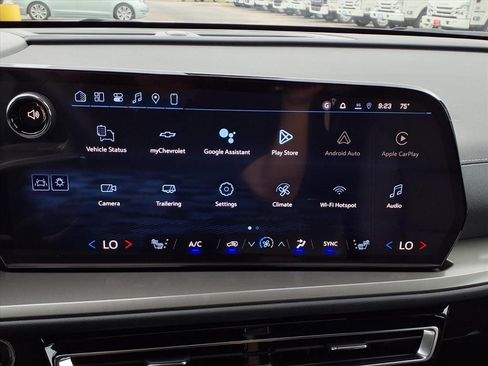 New 2026 Chevrolet Traverse LT image 15