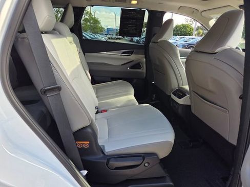 Used 2026 INFINITI QX60 Luxe w/ Cargo Package AWD/4WD image 23