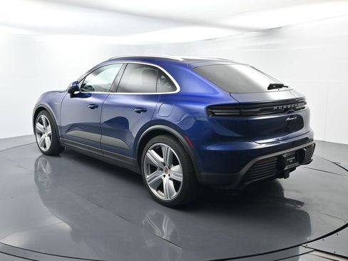 Certified 2024 Porsche Macan 4 Electric image 3