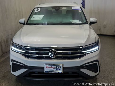 Used 2022 Volkswagen Tiguan SE AWD/4WD image 5
