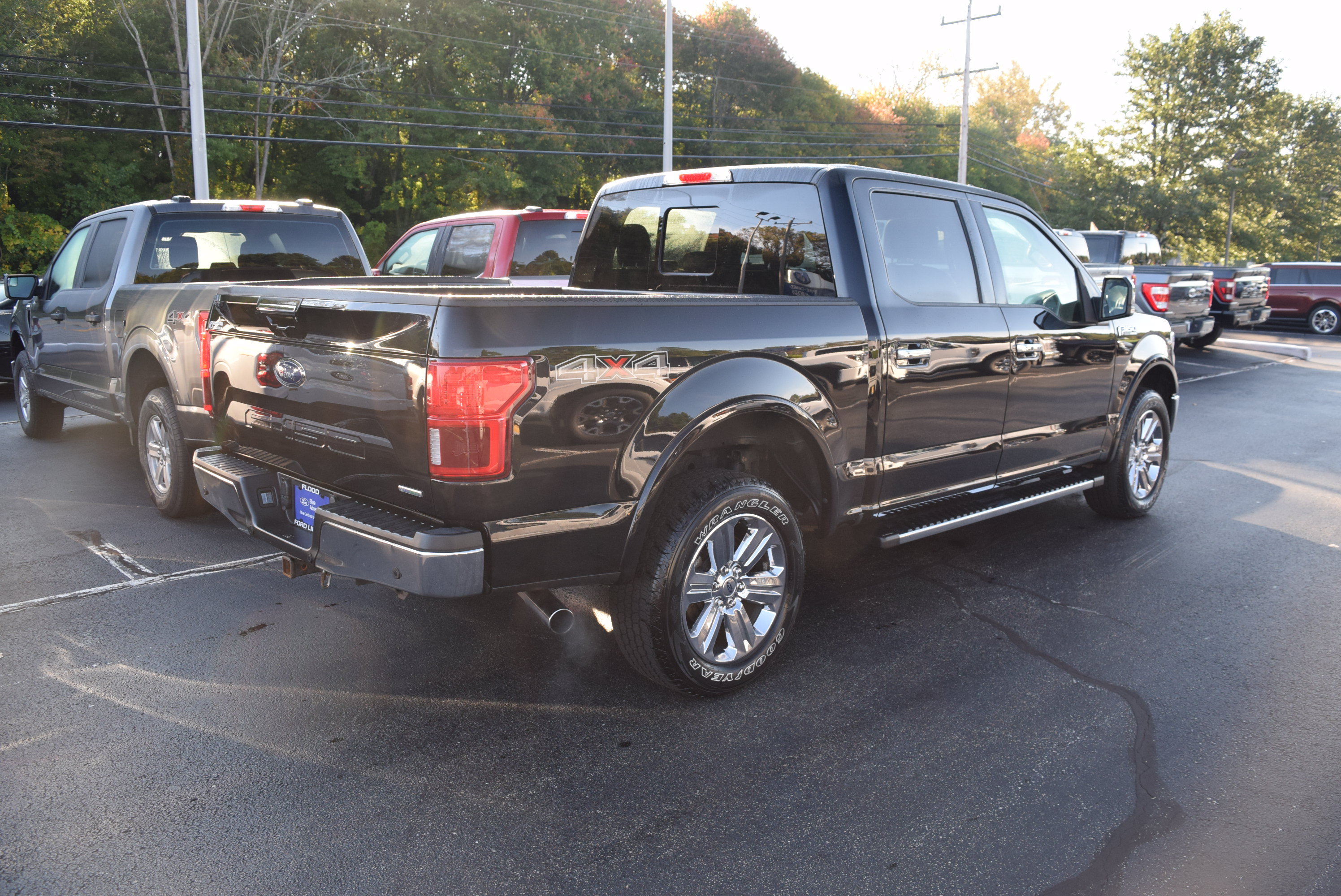 Used 2020 Ford F150 Lariat w/ Equipment Group 502A Luxury AWD/4WD image 4