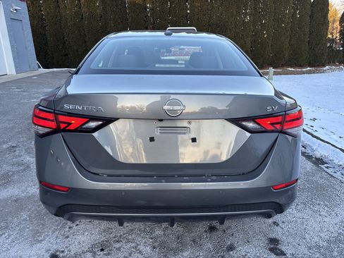 Used 2024 Nissan Sentra SV image 4