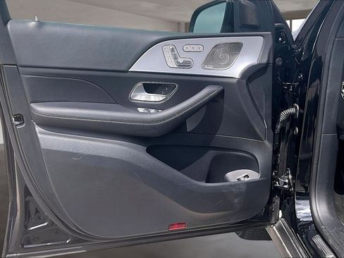 Used 2025 Mercedes-Benz GLE 350 4MATIC image 18